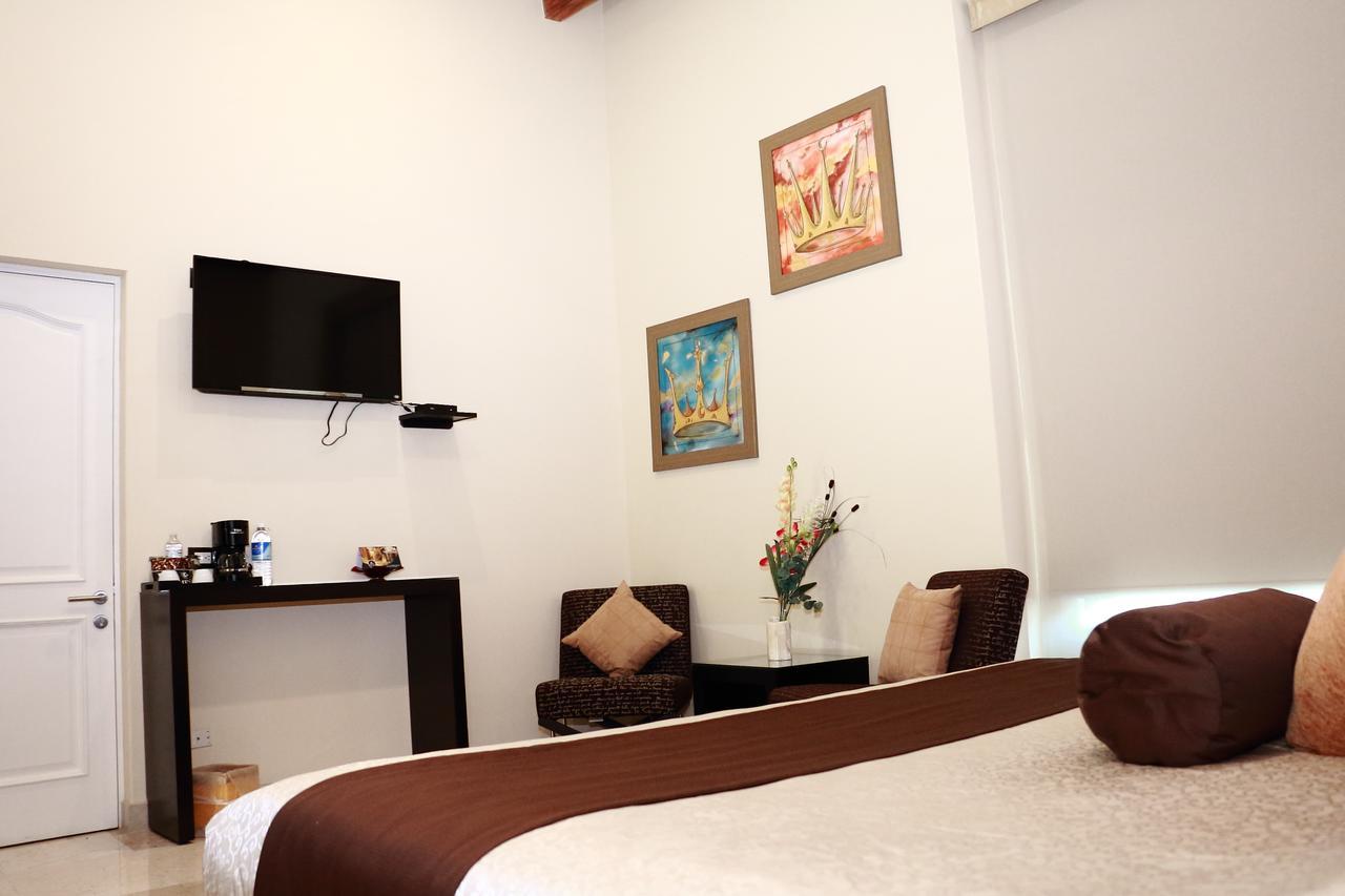 Nueva Luna Boutique Hotel 5*